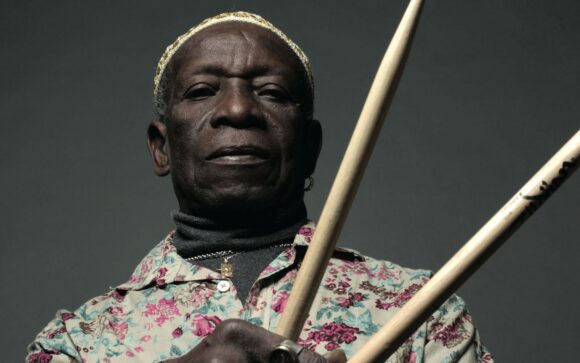 tony allen 580x363 - Tony Allen: Pioneer Of The Afrobeat Drum Pattern