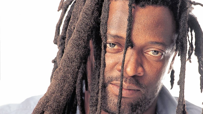 Lucky Dube: A Reggae Legend with a Message of Hope